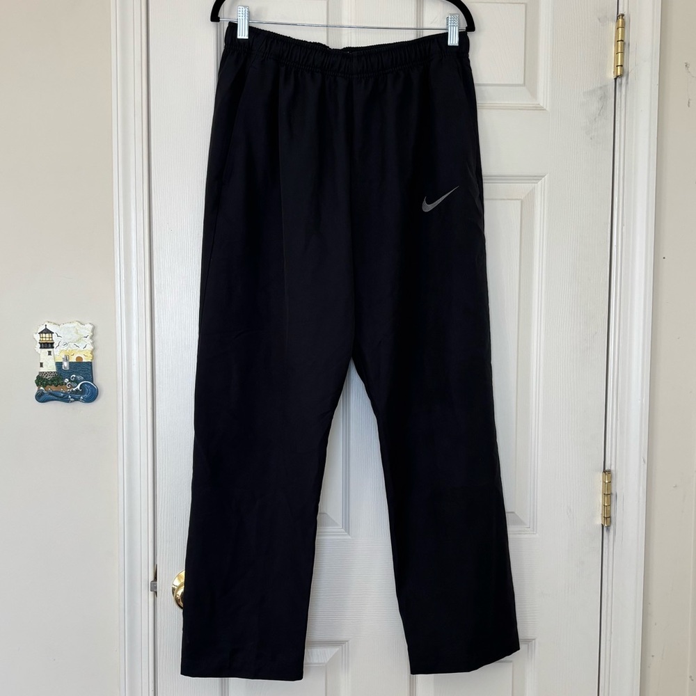 Nike Men’s Dri-Fit Dry Pant Team Woven Pants With Stitched Logo Style 800201-010